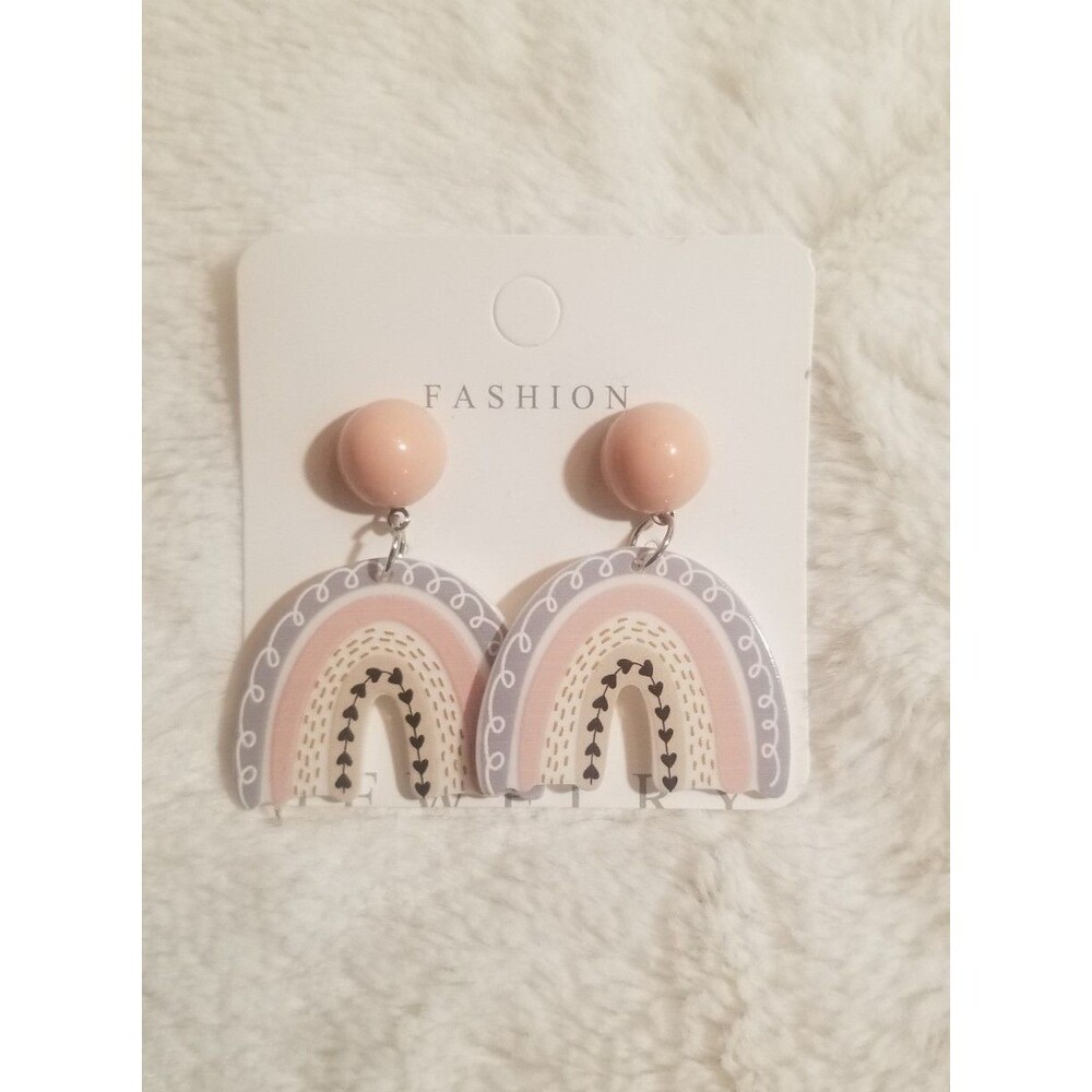 Neutral Color Rainbow Earrings Dangle Blush, Ivory & Gray Brand New